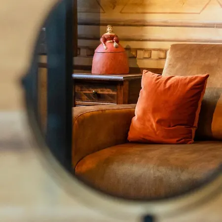 カステッロ ディ 4* リマートラ