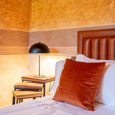 カステッロ ディ ホテル