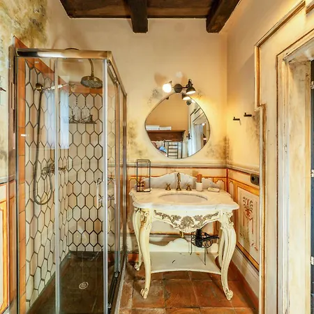 Castello Di Hotel
