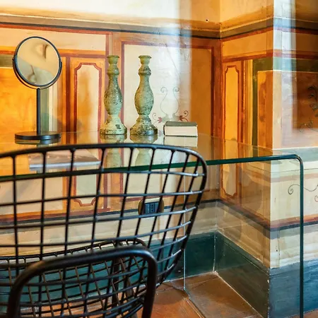 Castello Di Hotel Limatola