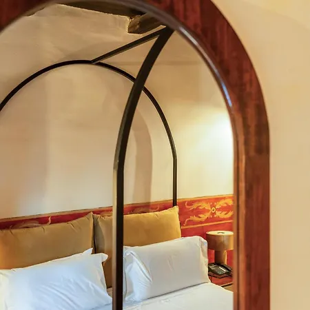 カステッロ ディ 4* リマートラ