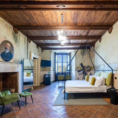 Castello Di Hotel Limatola