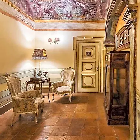 Castello Di Hotel