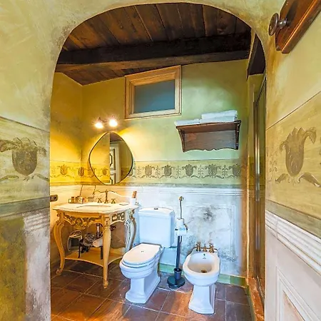 فندق Castello Di 4*