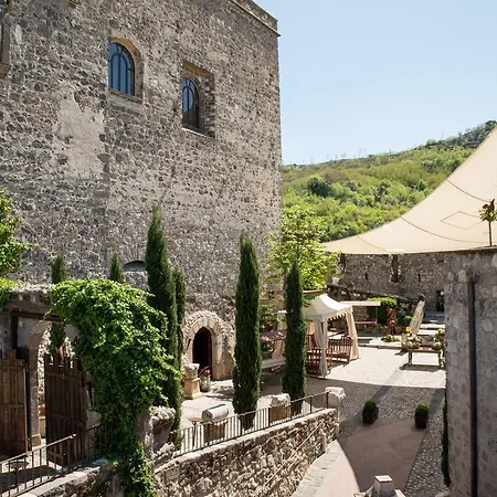 Hotel Castello Di 4*