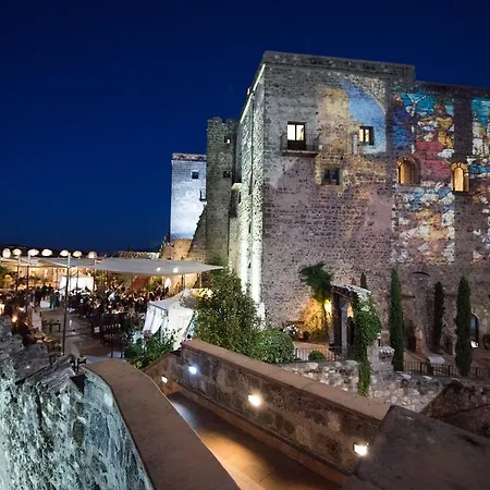 Castello Di Hotel