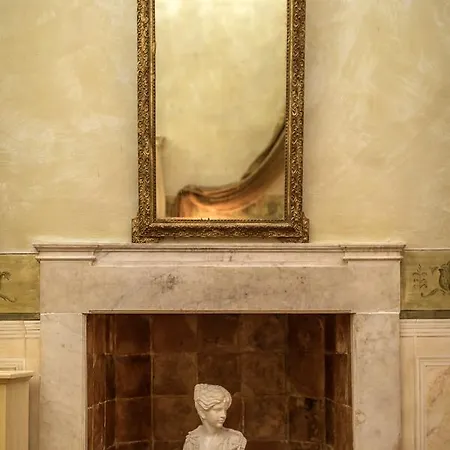 Hotel Castello Di Limatola