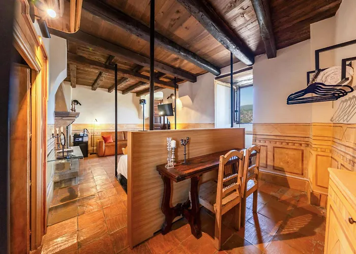 Hotel Castello Di Limatola