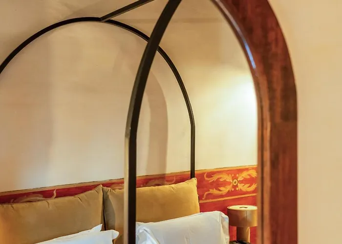 Castello Di 4* לימטולה