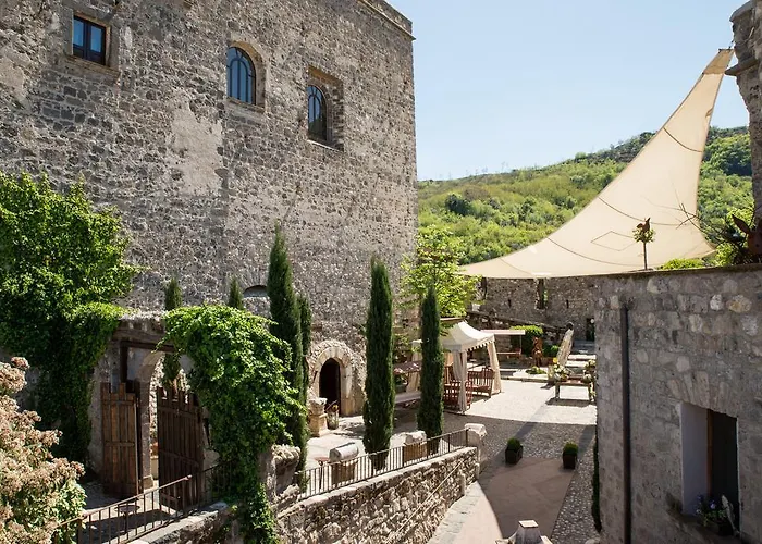 Hotel Castello Di 4*