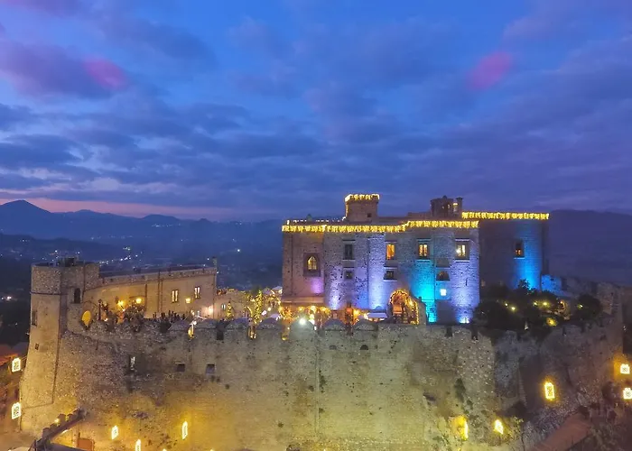 Castello Di לימטולה